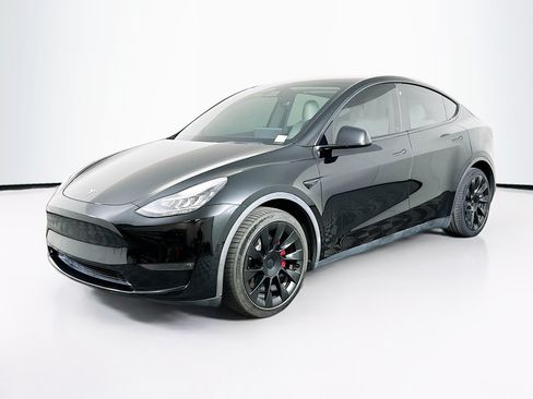 Used 2021 Tesla Model Y Long Range AWD/4WD image 3