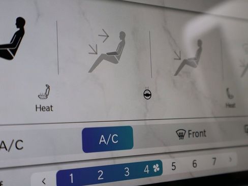 New 2026 Jeep Wrangler Sport S image 34