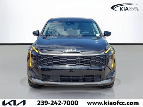 New 2026 Kia Sportage LX FWD image 2