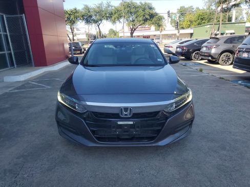 Used 2018 Honda Accord LX image 8