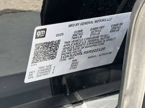Used 2025 GMC Yukon Denali AWD/4WD image 33