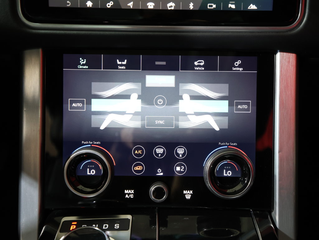 Used 2018 Land Rover Range Rover HSE AWD/4WD image 21