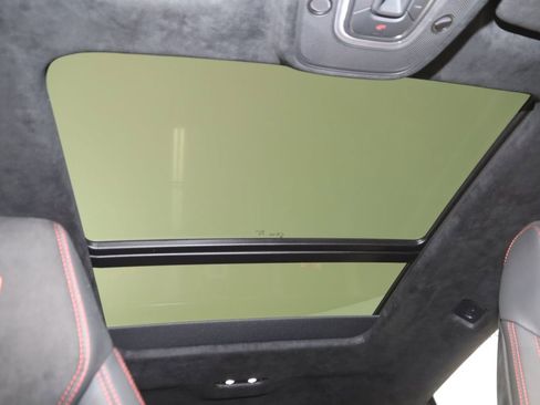 Used 2024 Lamborghini Urus Performante image 12