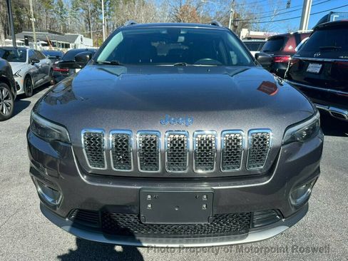 Used 2019 Jeep Cherokee Limited AWD/4WD image 3