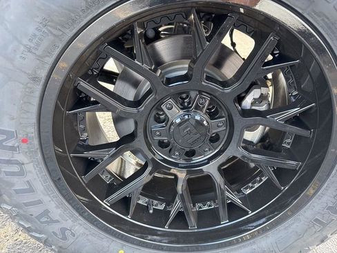 Used 2025 RAM 1500 Lone Star image 36