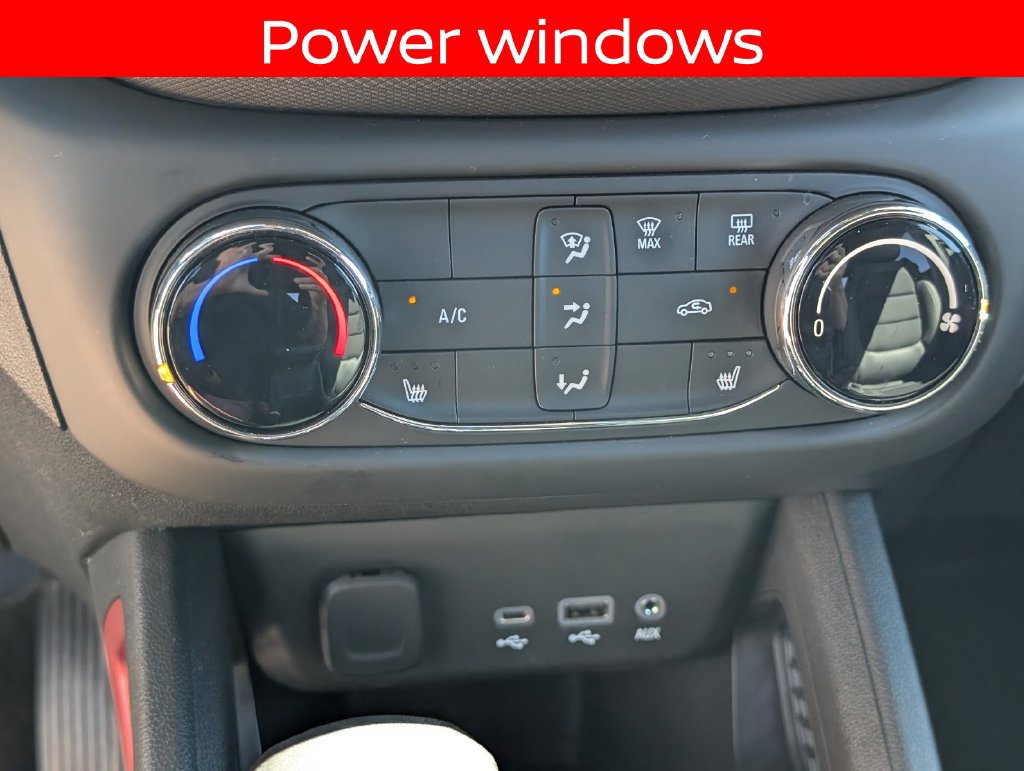 Used 2023 Chevrolet TrailBlazer RS FWD image 19