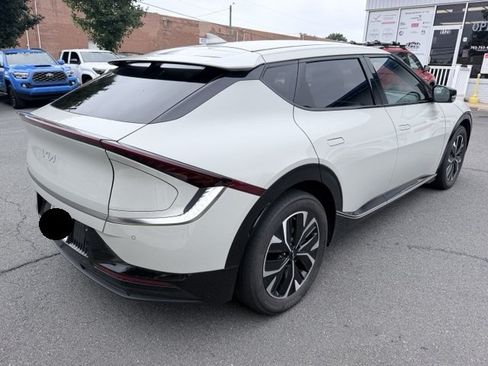 Used 2022 Kia EV6 Wind AWD/4WD image 7