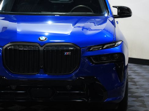 Used 2025 BMW X7 M60i AWD/4WD image 10
