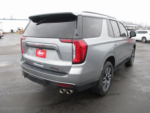 Used 2024 GMC Yukon AT4 w/ AT4 Premium Plus Package image 5