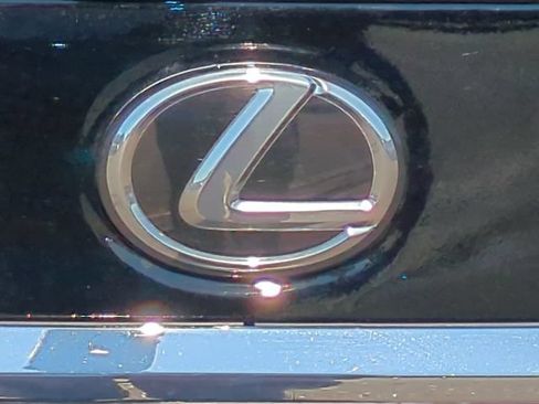 Used 2024 Lexus ES 300h w/ Premium Package FWD image 32