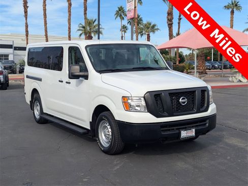 Used 2020 Nissan NV 3500 S image 6