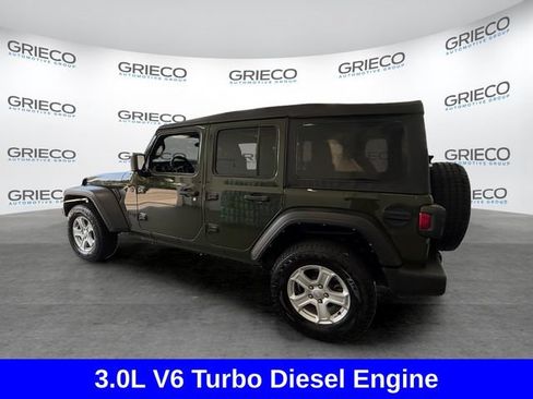 Used 2022 Jeep Wrangler Unlimited Sport AWD/4WD image 5