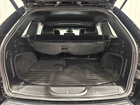 Used 2019 Jeep Grand Cherokee Altitude AWD/4WD image 28