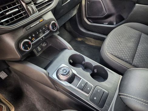 Used 2024 Ford Escape Active image 15
