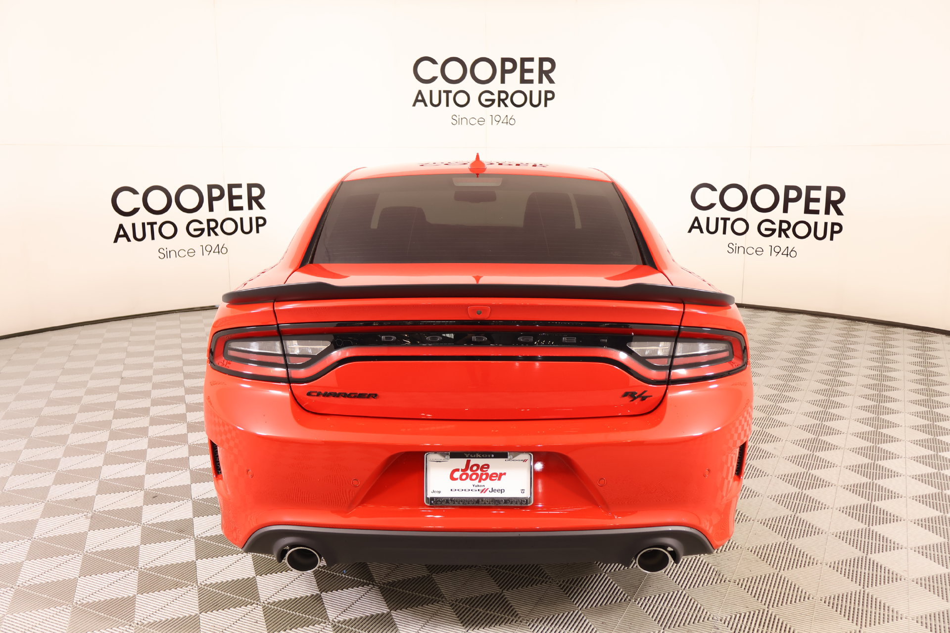 Used 2023 Dodge Charger R/T w/ Plus Group RWD image 20