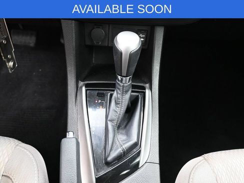 Used 2015 Toyota Corolla LE FWD image 22