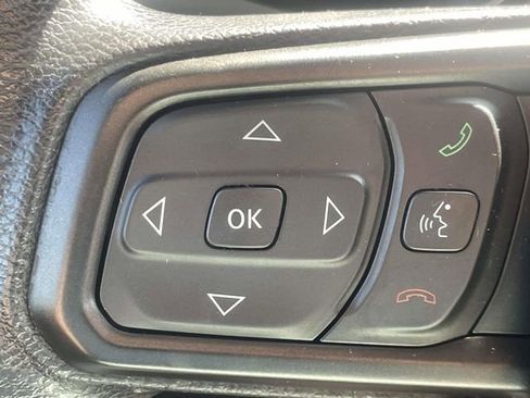 Used 2020 Jeep Wrangler Unlimited Sport AWD/4WD image 23