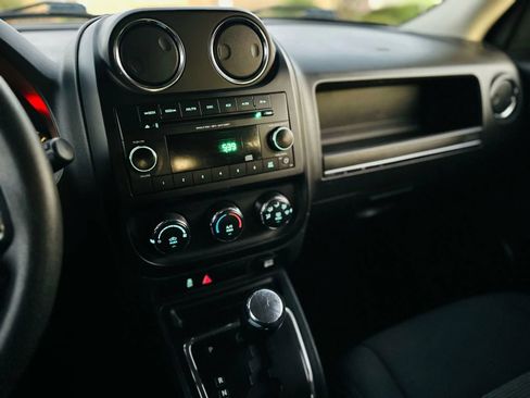 Used 2015 Jeep Patriot Sport w/ Power Value Group FWD image 12