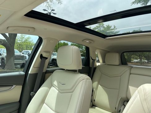 Used 2019 Cadillac XT5 Luxury image 11