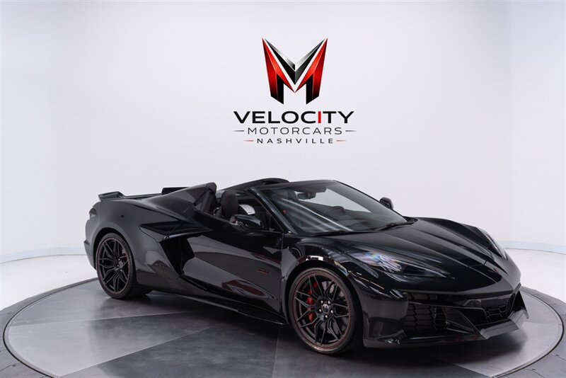 Used 2023 Chevrolet Corvette Z06 RWD image 12