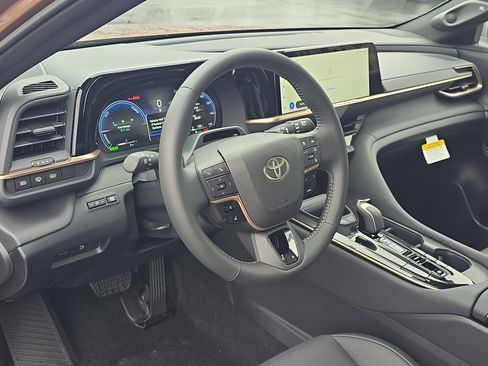 New 2026 Toyota Crown Signia image 15