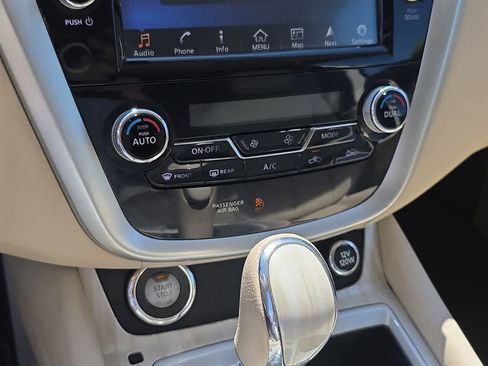 Used 2018 Nissan Murano SL w/ Moonroof Package FWD image 46