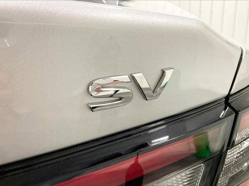 Used 2023 Nissan Maxima SV w/ Floor Mat Group image 8