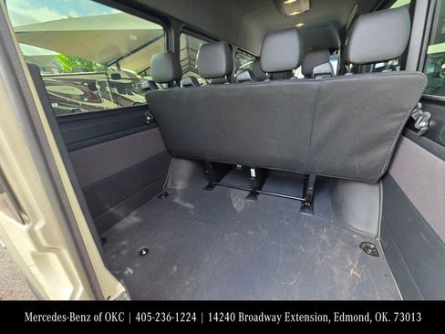 Used 2025 Mercedes-Benz Sprinter 2500 image 6