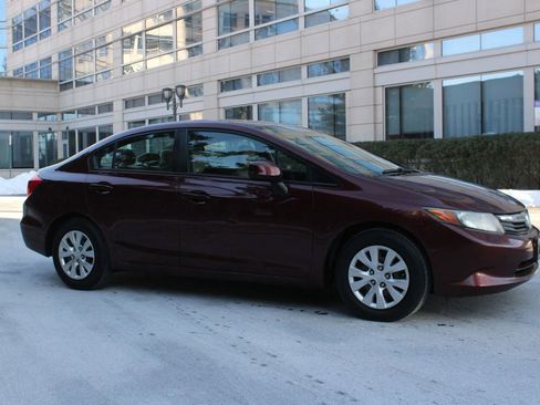 Used 2012 Honda Civic LX image 2