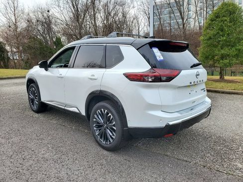 New 2026 Nissan Rogue Platinum w/ Platinum Premium Package AWD/4WD image 3