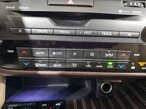 Used 2016 Lexus RX 350 AWD w/ Luxury Package image 27