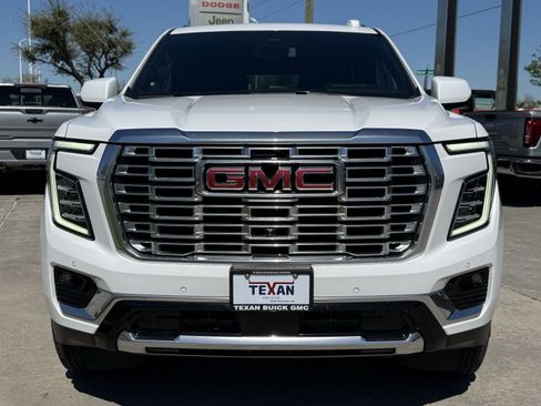 Used 2025 GMC Yukon Denali image 10