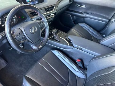 Used 2020 Lexus UX 250h F Sport AWD/4WD image 10
