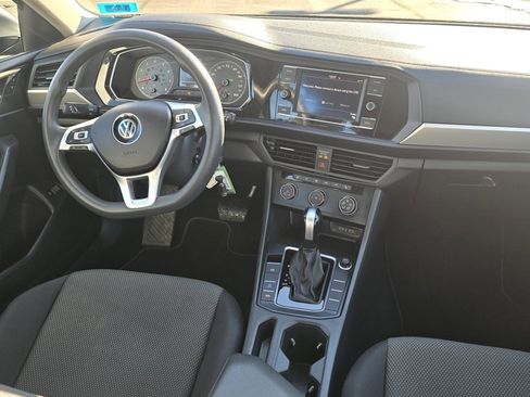 Used 2020 Volkswagen Jetta SE image 15