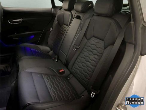 Used 2023 Audi e-tron GT Premium Plus w/ Performance Package image 69
