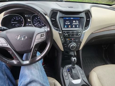 Used 2018 Hyundai Santa Fe Sport AWD/4WD image 4