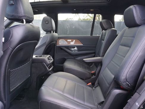 Certified 2023 Mercedes-Benz GLS 450 4MATIC image 19