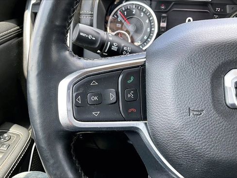 Used 2019 RAM 1500 Laramie AWD/4WD image 12