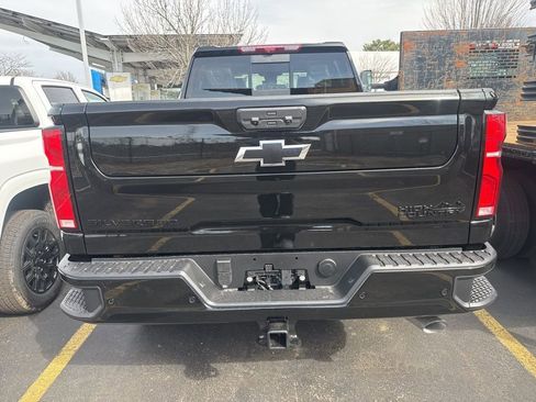 New 2026 Chevrolet Silverado 2500 High Country w/ High Country Premium Package image 6