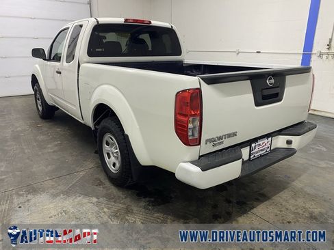 Used 2018 Nissan Frontier S image 5
