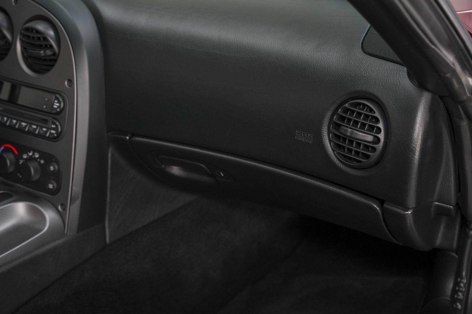 Used 2008 Dodge Viper SRT-10 RWD image 32