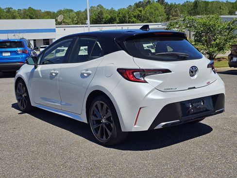 Used 2023 Toyota Corolla XSE image 13