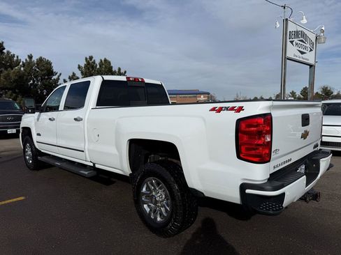 Used 2019 Chevrolet Silverado 3500 High Country w/ Duramax Plus Package image 5