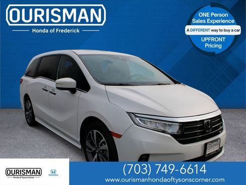 Used 2024 Honda Odyssey Touring image 1