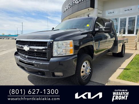 Used 2009 Chevrolet Silverado 2500 W/T AWD/4WD image 1