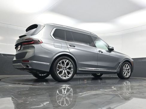 Used 2026 BMW X7 xDrive40i AWD/4WD image 56