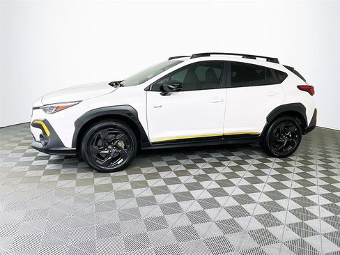 Used 2024 Subaru Crosstrek 2.5i Sport AWD/4WD image 4