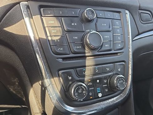 Used 2014 Buick Encore Leather FWD image 22