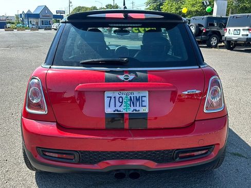 Used 2011 MINI Cooper John Cooper Works FWD image 15