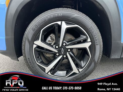 Used 2021 Chevrolet TrailBlazer ACTIV w/ Technology Package AWD/4WD image 10